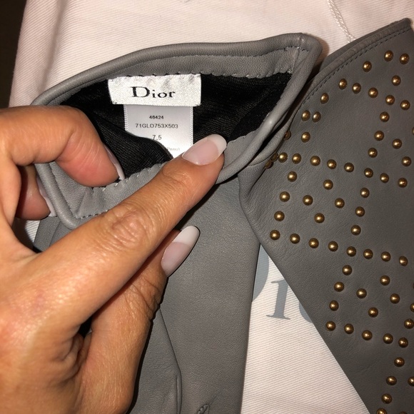 Dior Gold Studded Gloves - Picture 6 of 10